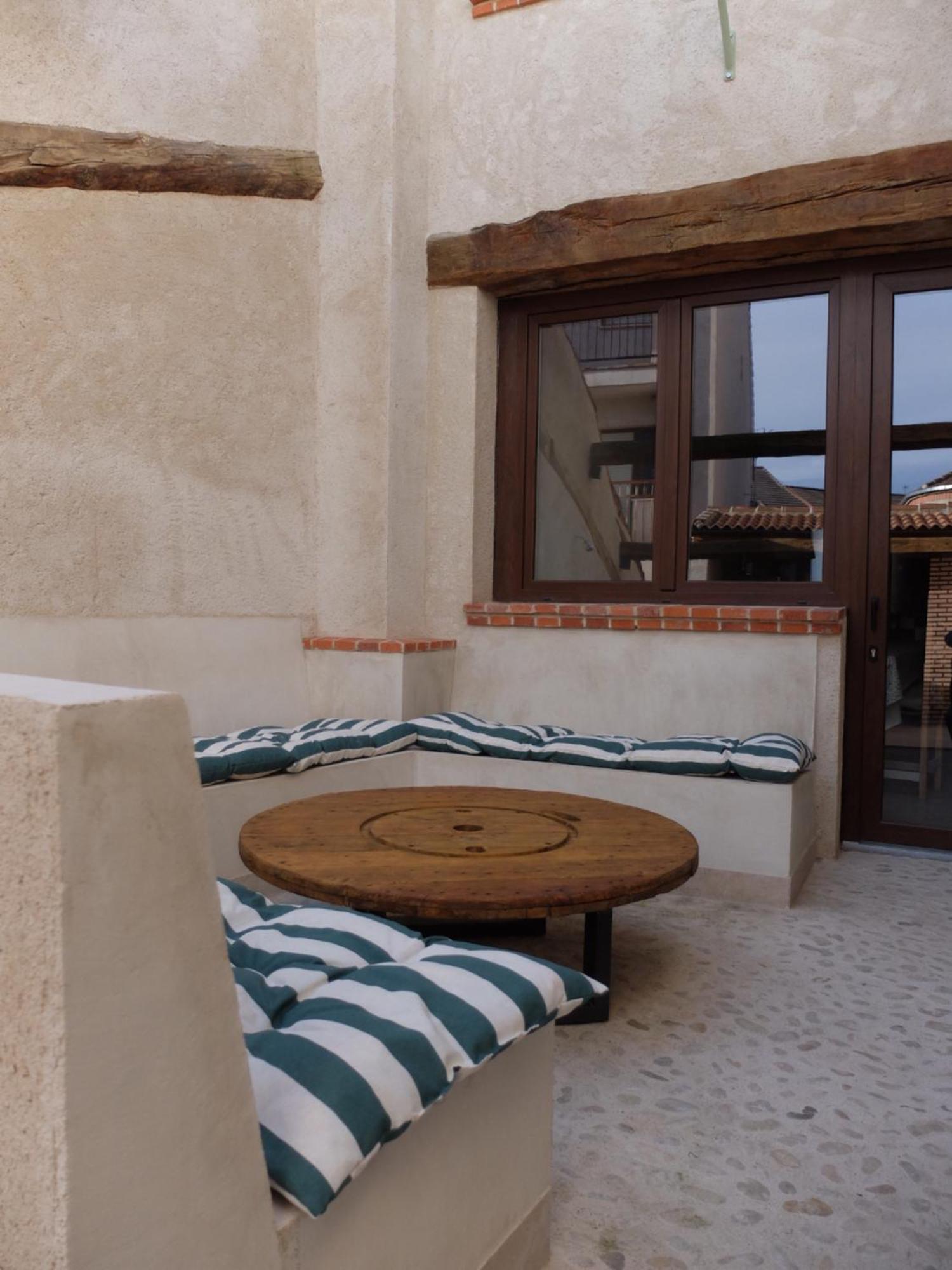 Casa De Agustin Villa Valverde Del Majano Eksteriør billede